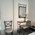 Paradise Garden Paros 아파트 *