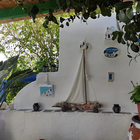 Paradise Garden Paros * ピソ ・リバディ