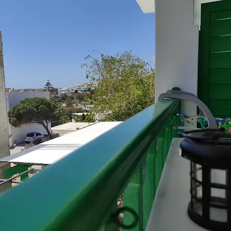 Paradise Garden Paros Appartement Piso Livadi