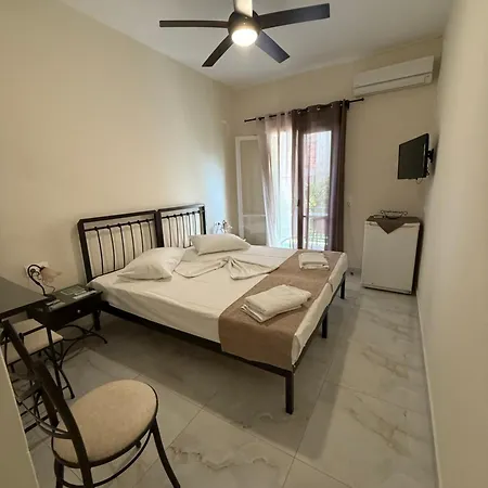 Paradise Garden Paros Appartement *