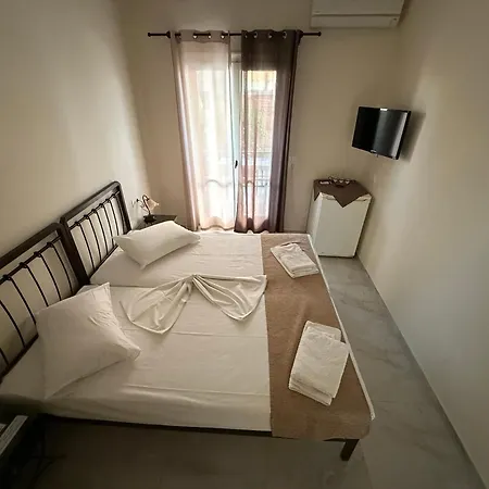 Paradise Garden Paros